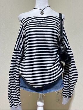 Y2K Grunge Emo Off Shoulder Striped Oversized Top